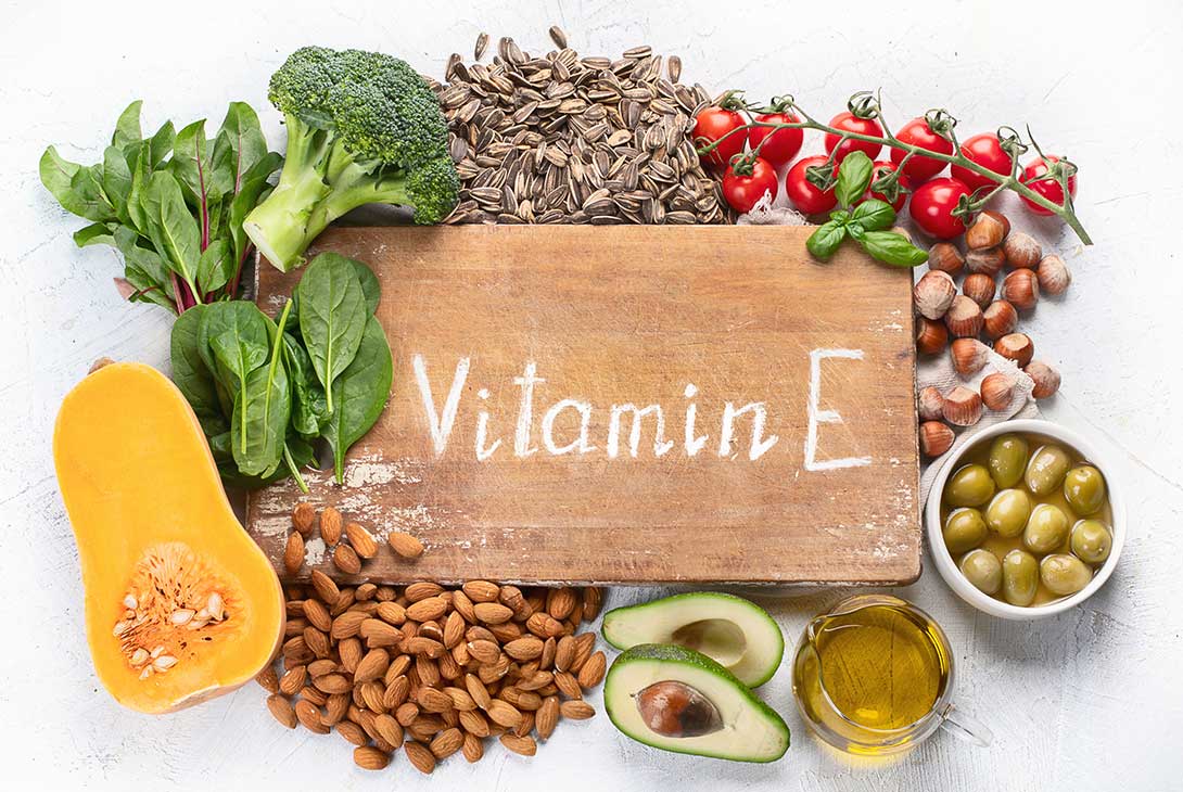 Vitamin E: Tác dụng, liều lượng, tác dụng phụ bạn cần biết - jes.edu.vn